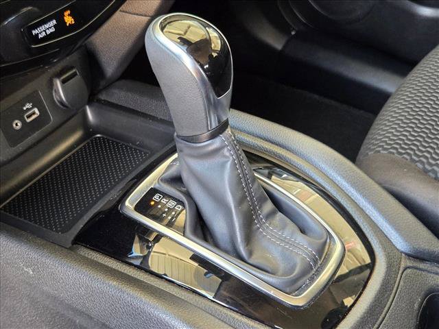 Used 2020 Nissan Rogue Sport S FWD image 18