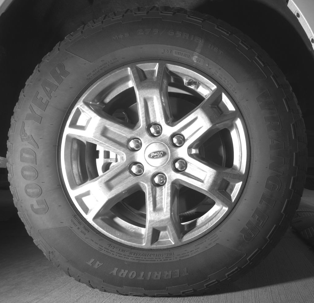 Used 2023 Ford F150 Lariat AWD/4WD image 11