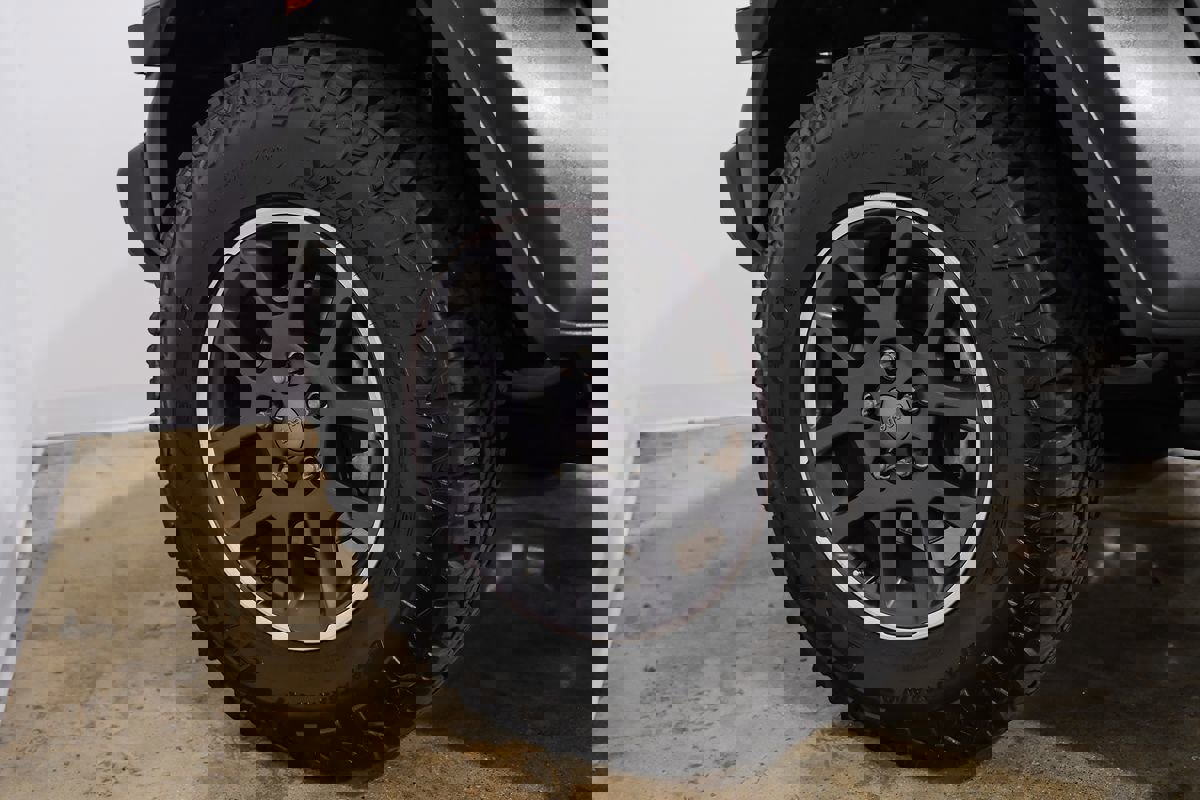 Used 2020 Jeep Gladiator Sport w/ Quick Order Package 24S image 39