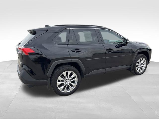 Used 2024 Toyota RAV4 XLE Premium w/ Weather Package AWD/4WD image 5