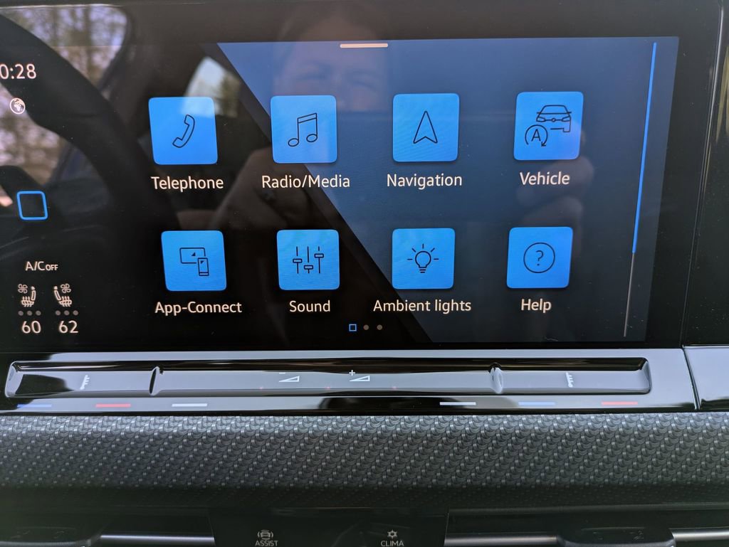 Used 2024 Volkswagen Golf R AWD/4WD image 22