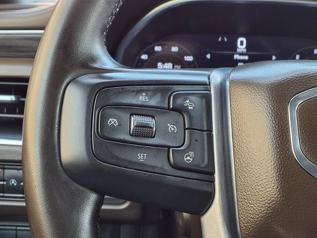 Used 2023 GMC Yukon SLT w/ SLT Luxury Package AWD/4WD image 12