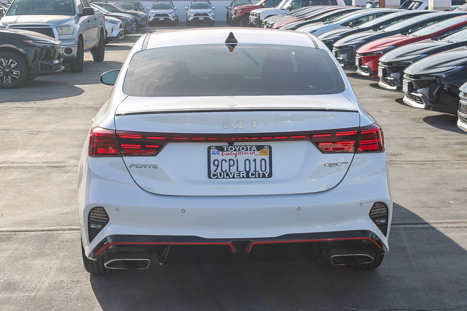 Used 2022 Kia Forte GT image 8