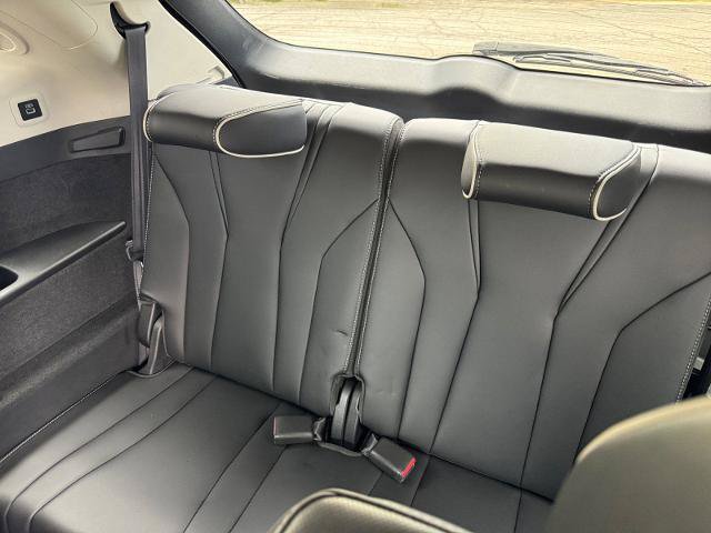 Used 2023 Acura MDX SH-AWD w/ Advance Package image 17