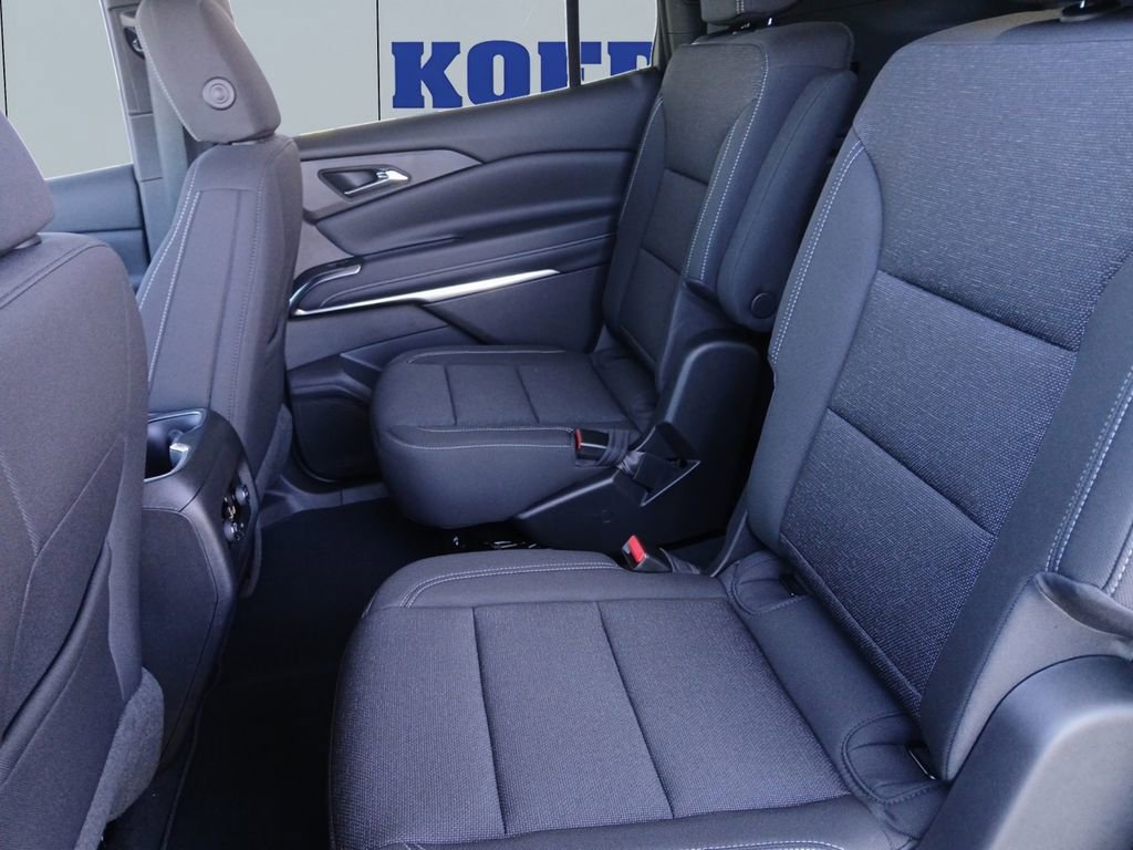 New 2026 Chevrolet Traverse LT w/ Driver Confidence Package FWD image 16