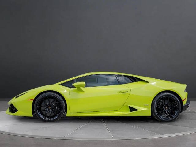 Used 2016 Lamborghini Huracan LP 610-4 Avio AWD/4WD image 3
