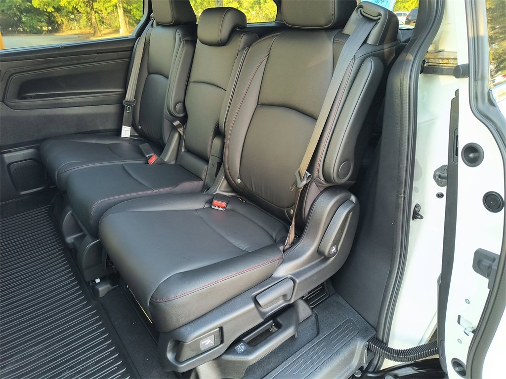 New 2026 Honda Odyssey Sport-L image 15
