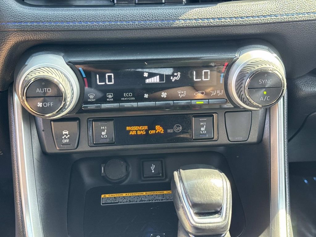 Used 2021 Toyota RAV4 XSE image 28