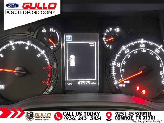 Used 2022 Toyota 4Runner SR5 Premium w/ Moonroof Package AWD/4WD image 25