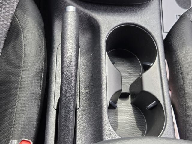 Used 2025 Kia Soul LX w/ LX Technology Package FWD image 30