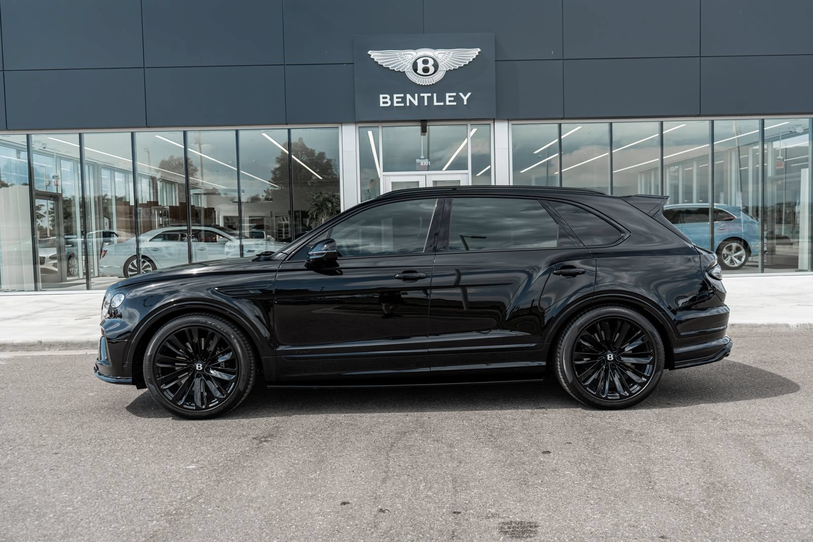Certified 2026 Bentley Bentayga Speed AWD/4WD image 5