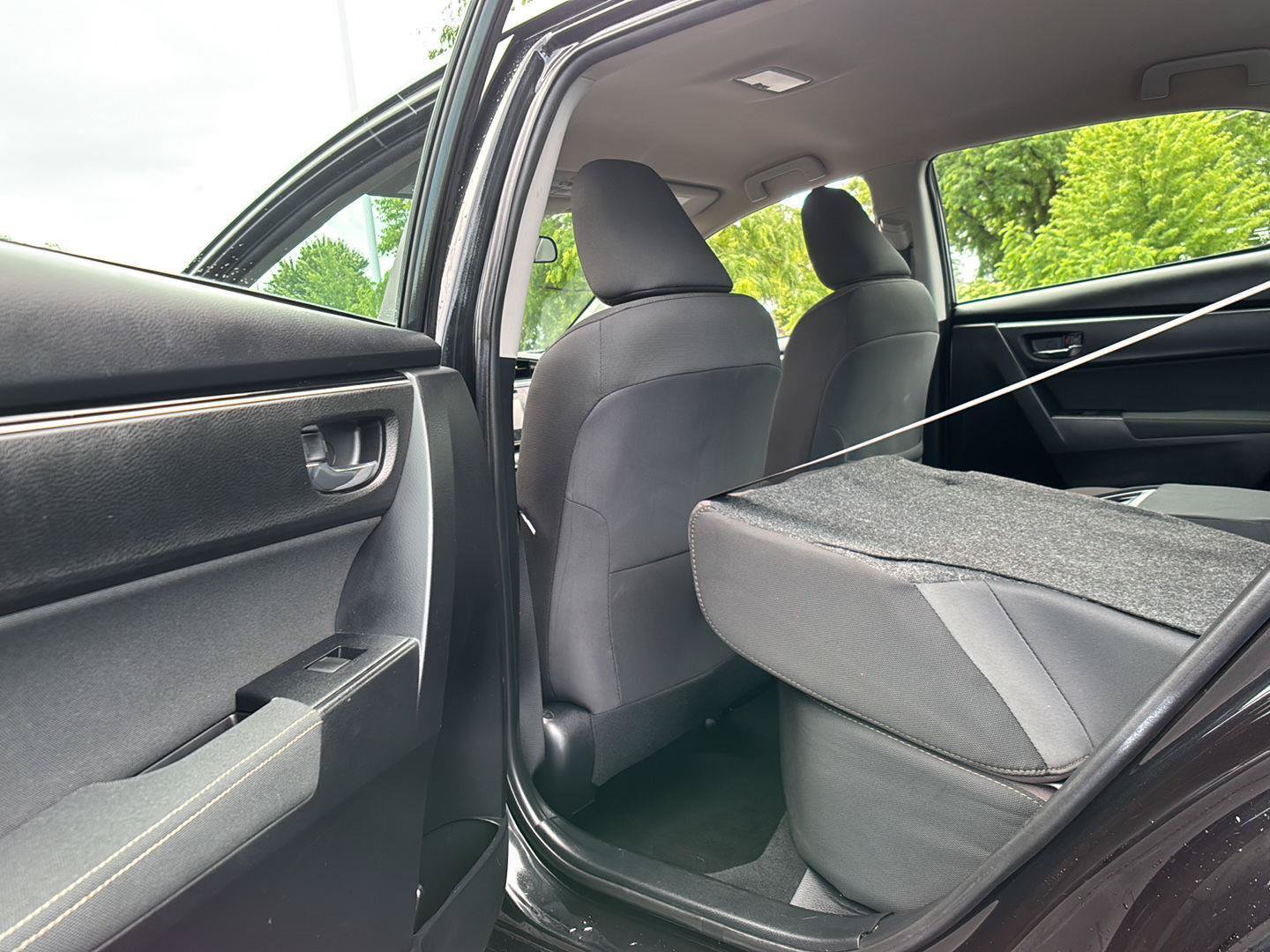 Used 2017 Toyota Corolla LE FWD image 26
