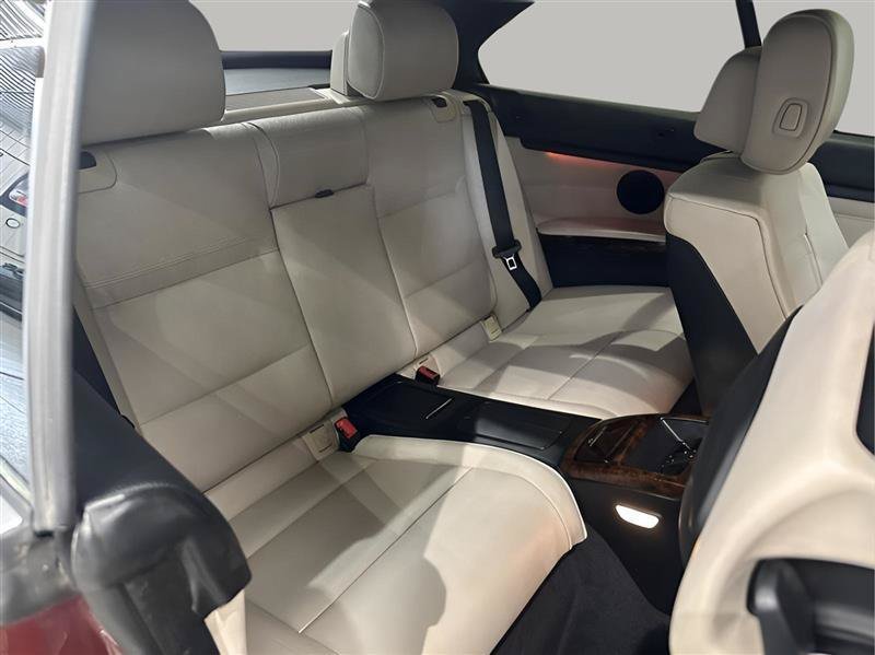 Used 2013 BMW 328i Convertible RWD image 23