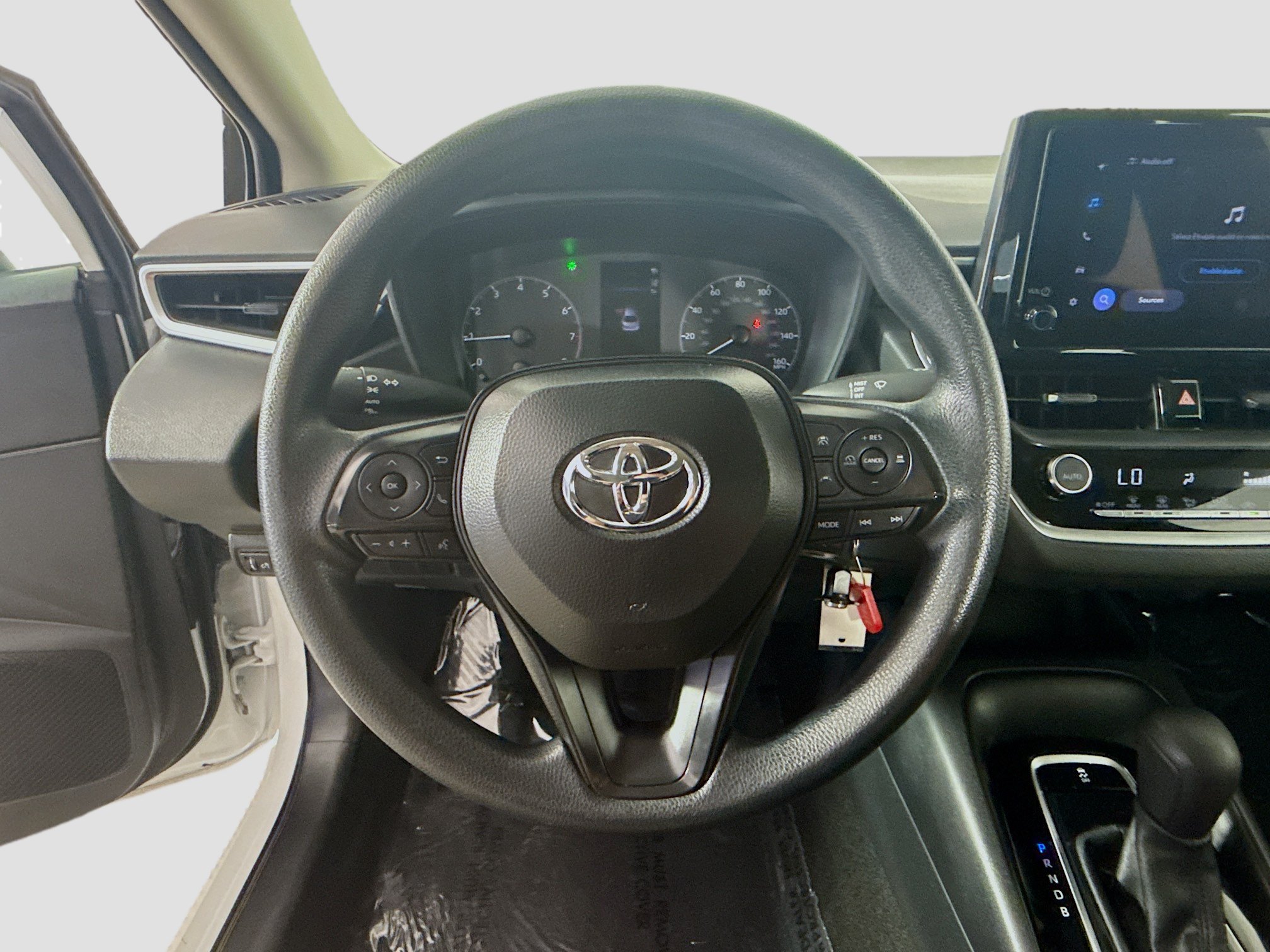 Used 2024 Toyota Corolla LE FWD image 13