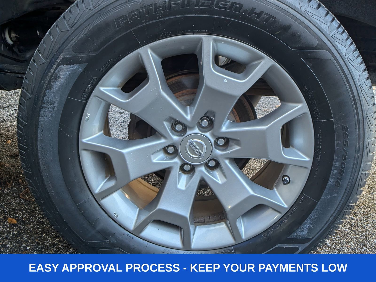 Used 2019 Nissan Frontier SL image 43