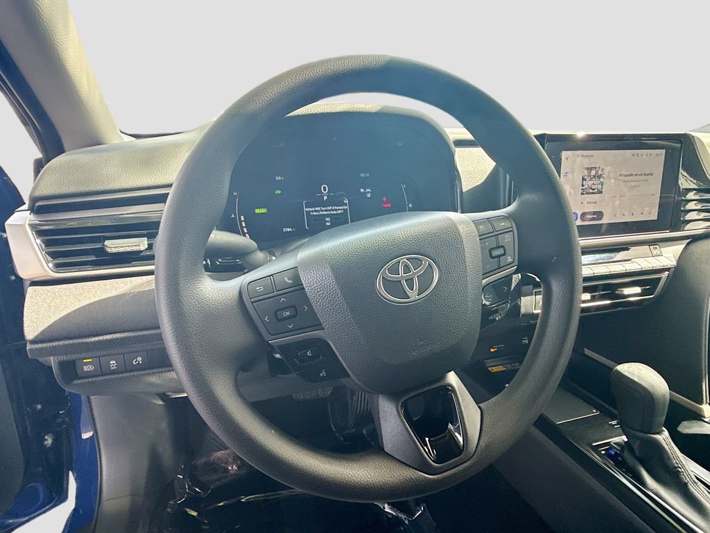 Used 2026 Toyota Camry LE FWD image 11