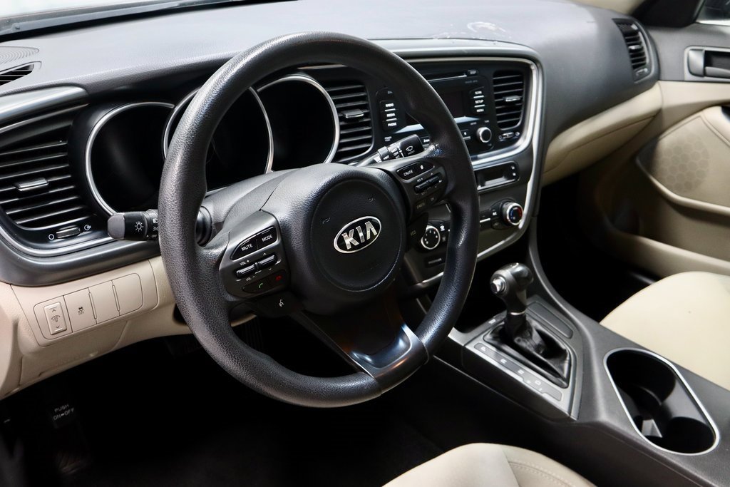 Used 2014 Kia Optima LX image 24