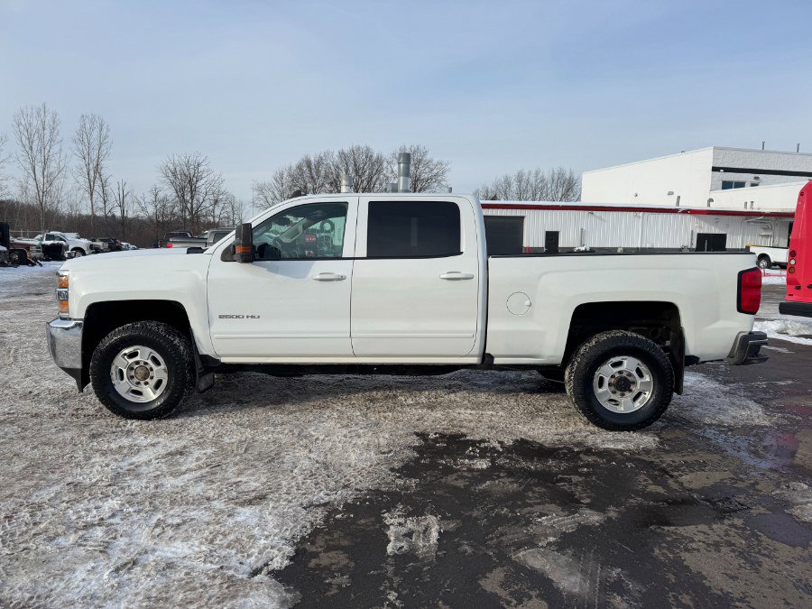 Used 2017 Chevrolet Silverado 2500 LT image 2