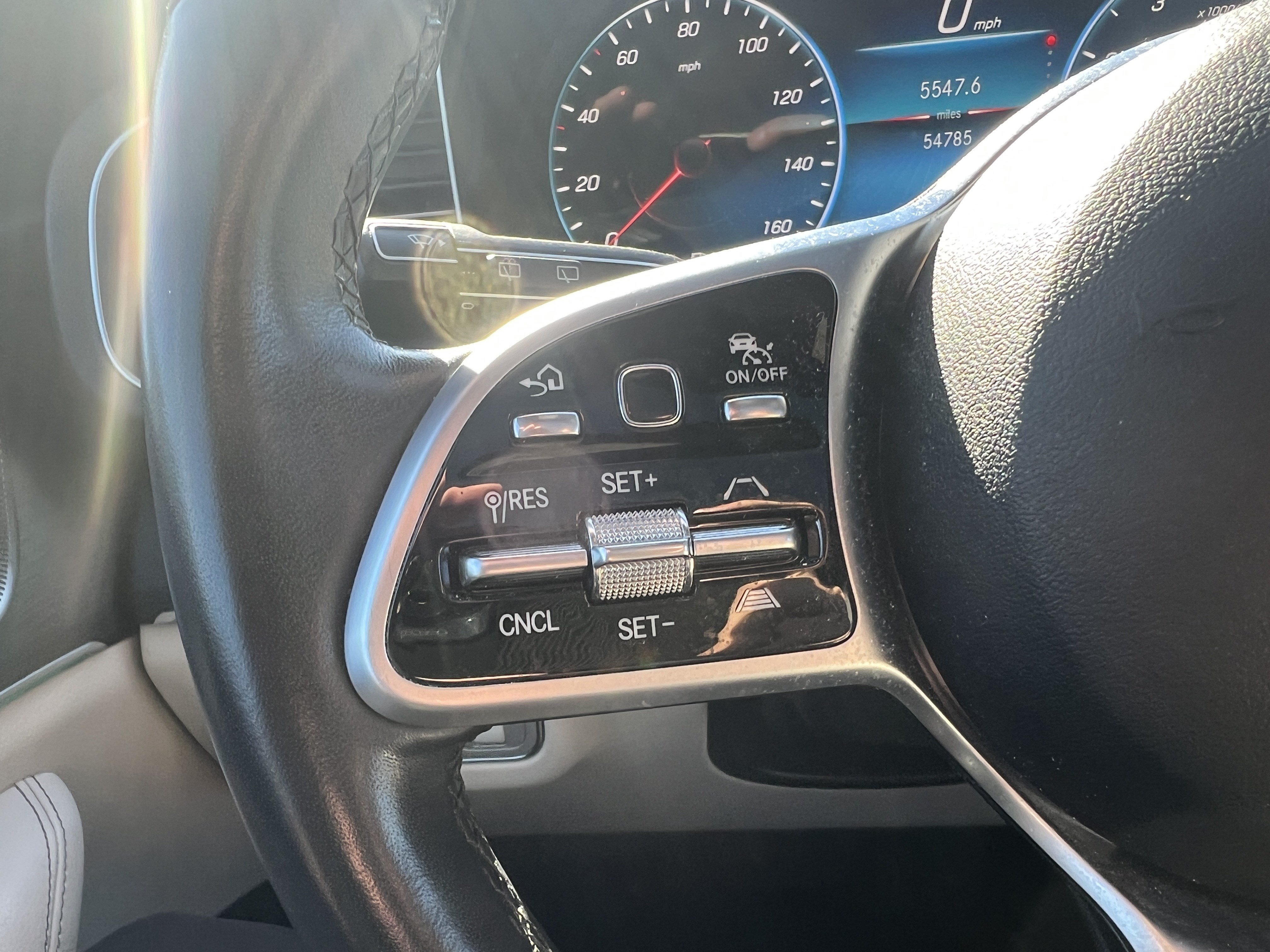 Used 2021 Mercedes-Benz GLE 350 4MATIC image 17