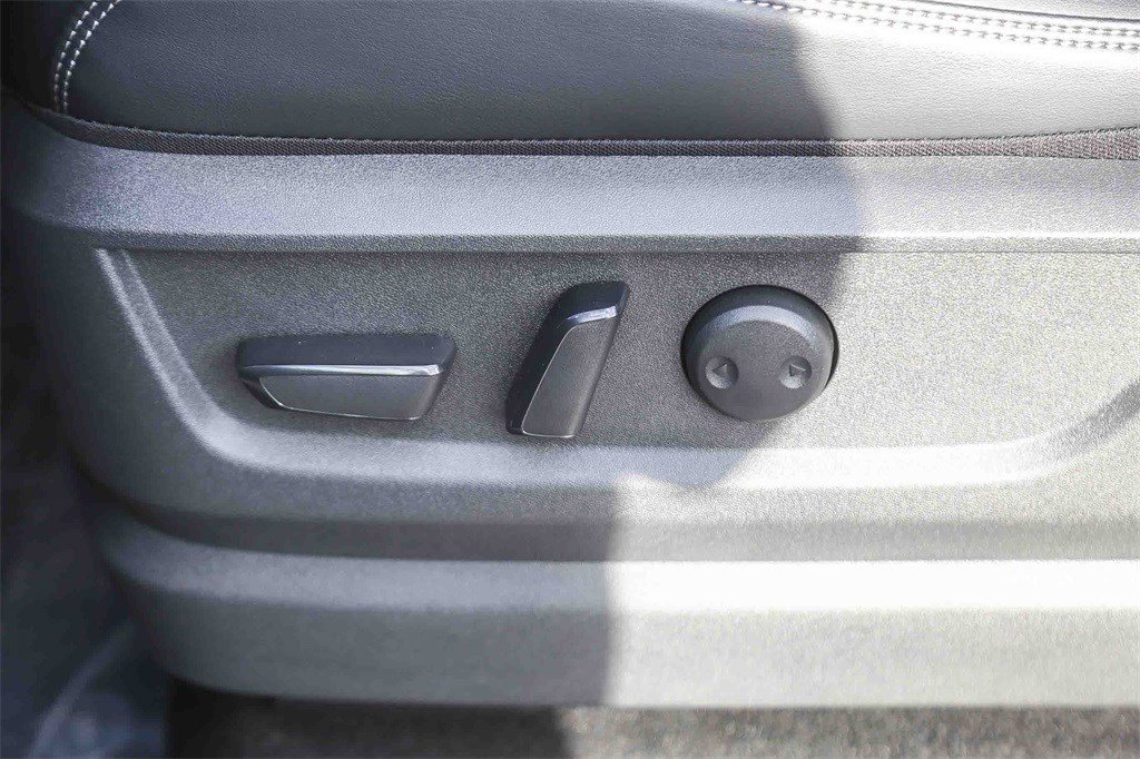 New 2026 Nissan Armada PRO-4X image 23