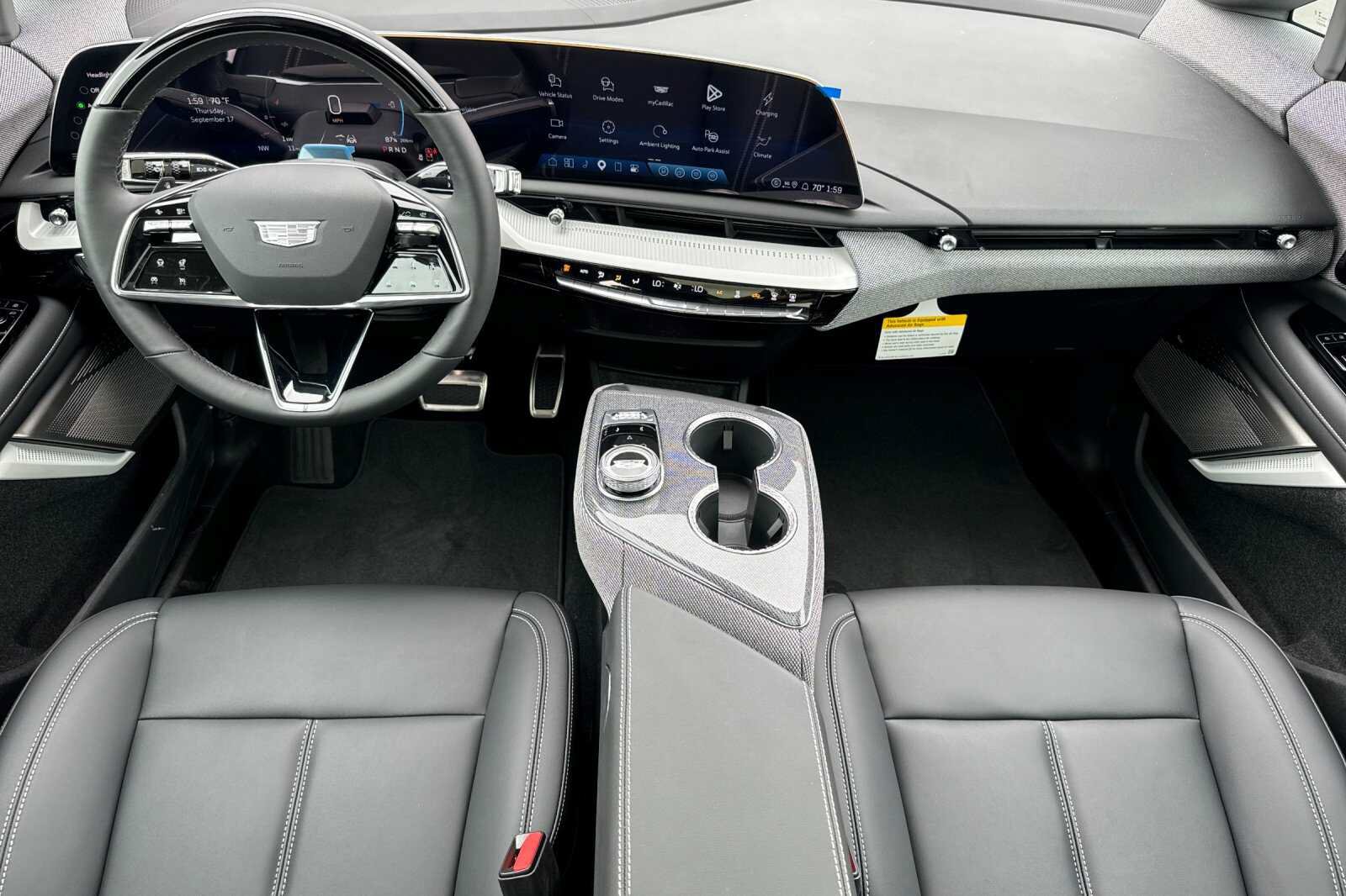 New 2027 Cadillac Optiq Sport w/ LPO, Floor Liner Package AWD/4WD image 41