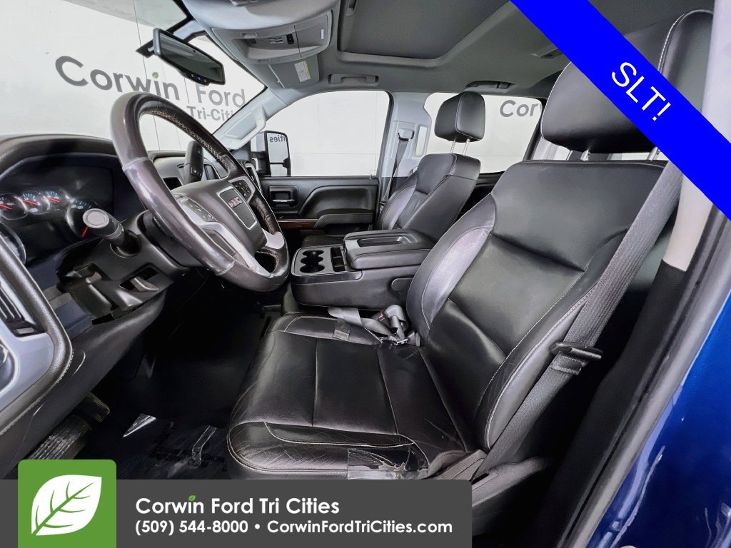 Used 2018 GMC Sierra 3500 SLT w/ Suspension Package, Off-Road AWD/4WD image 23