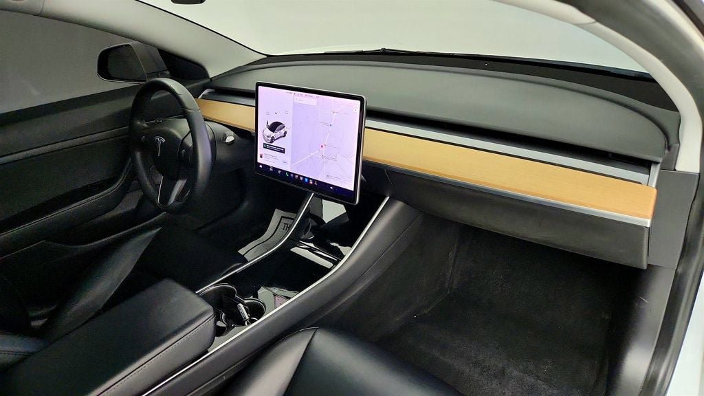 Used 2020 Tesla Model 3 Standard Range Plus RWD image 58
