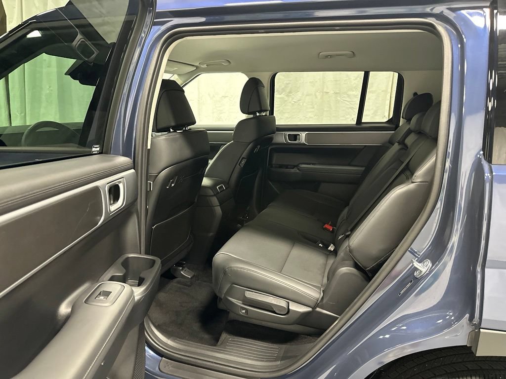 Used 2026 Hyundai Santa Fe SEL AWD/4WD image 39