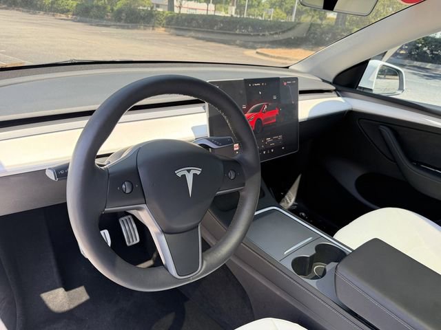 Used 2023 Tesla Model Y Performance AWD/4WD image 12