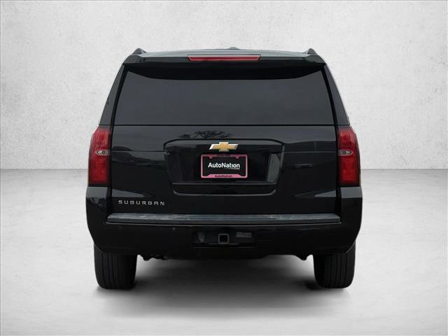 Used 2019 Chevrolet Suburban LT image 6