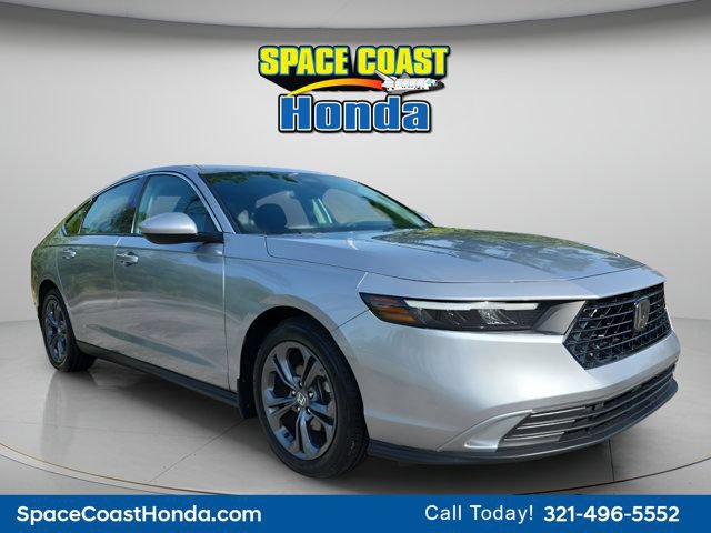 Used 2023 Honda Accord EX image 1