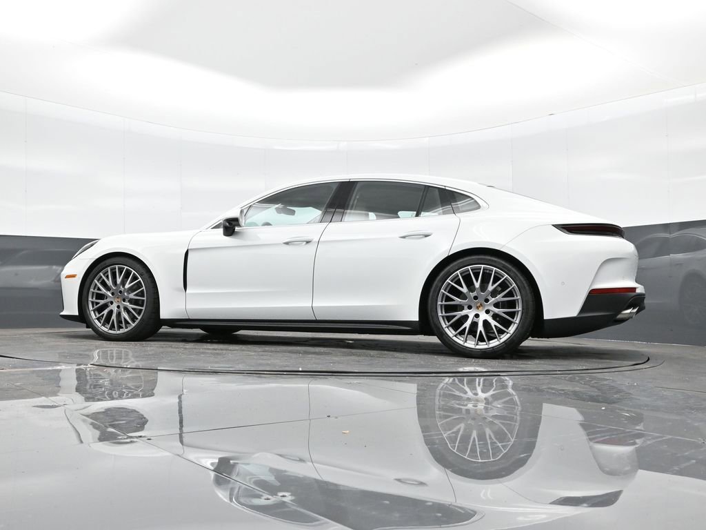 New 2026 Porsche Panamera RWD image 35