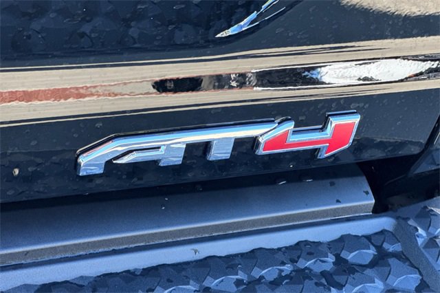 New 2026 GMC Canyon AT4 image 25