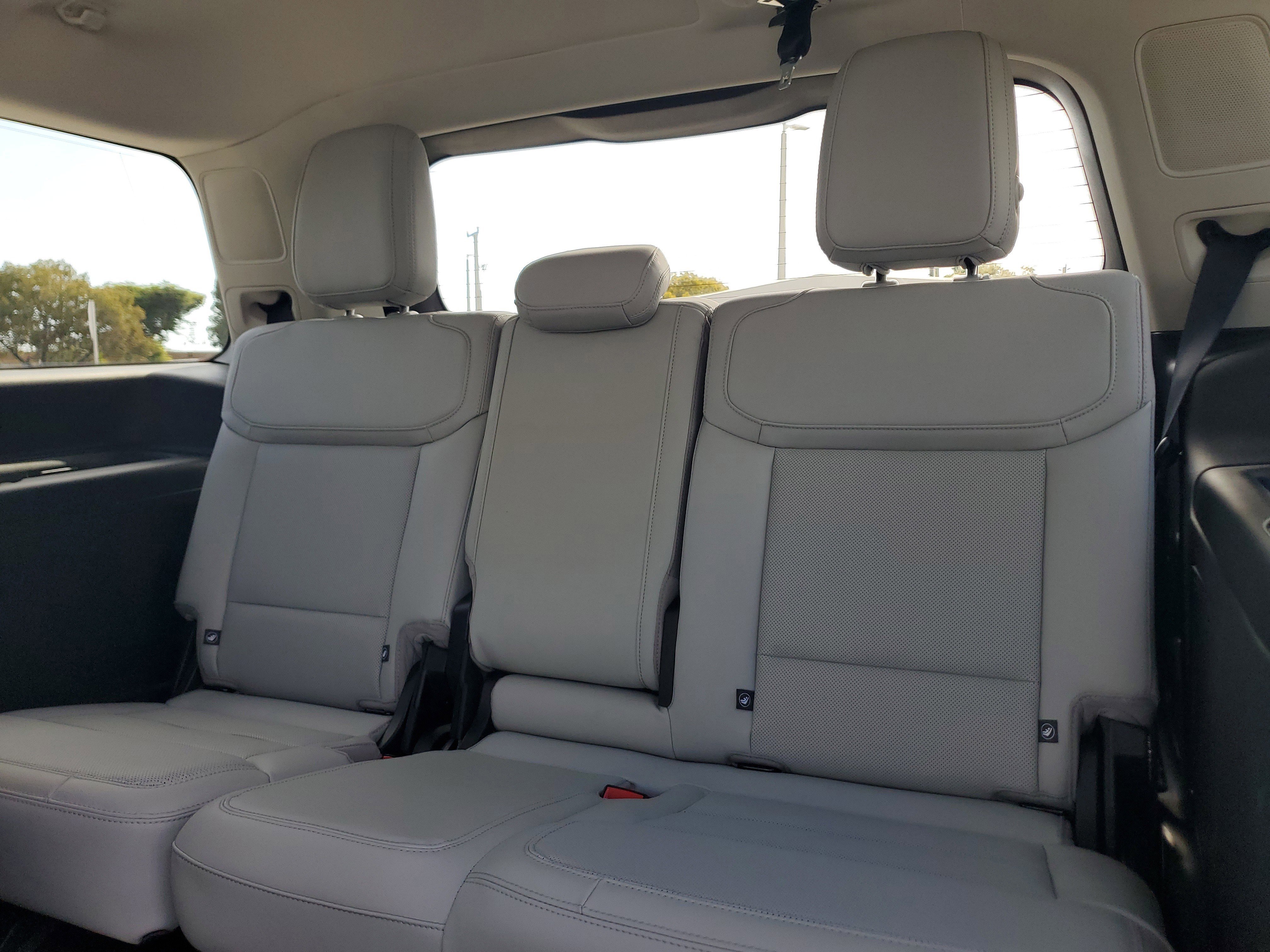 Used 2025 Ford Expedition Platinum w/ Driver's Package image 17