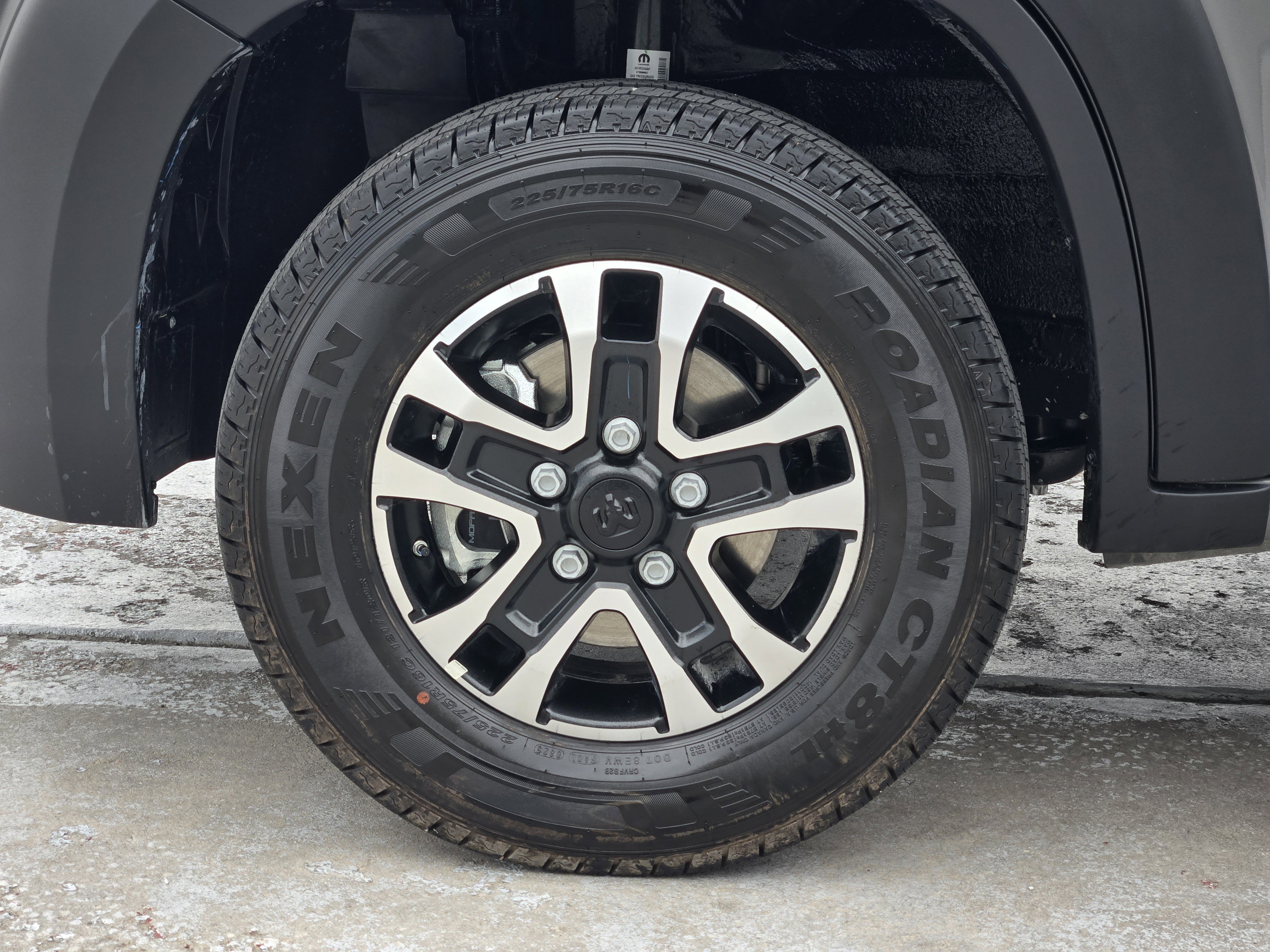 New 2026 RAM ProMaster 2500 w/ Upfitter's Prep Package image 9