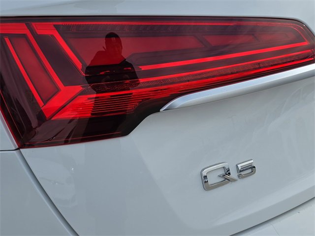 Used 2022 Audi Q5 2.0T Premium Plus image 38