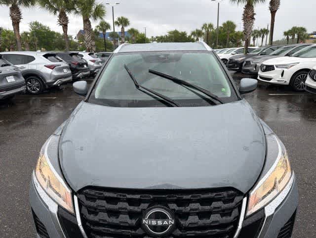 Used 2024 Nissan Kicks SV FWD image 16