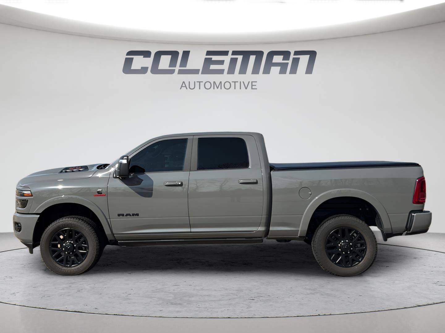 Used 2025 RAM 2500 Limited image 2