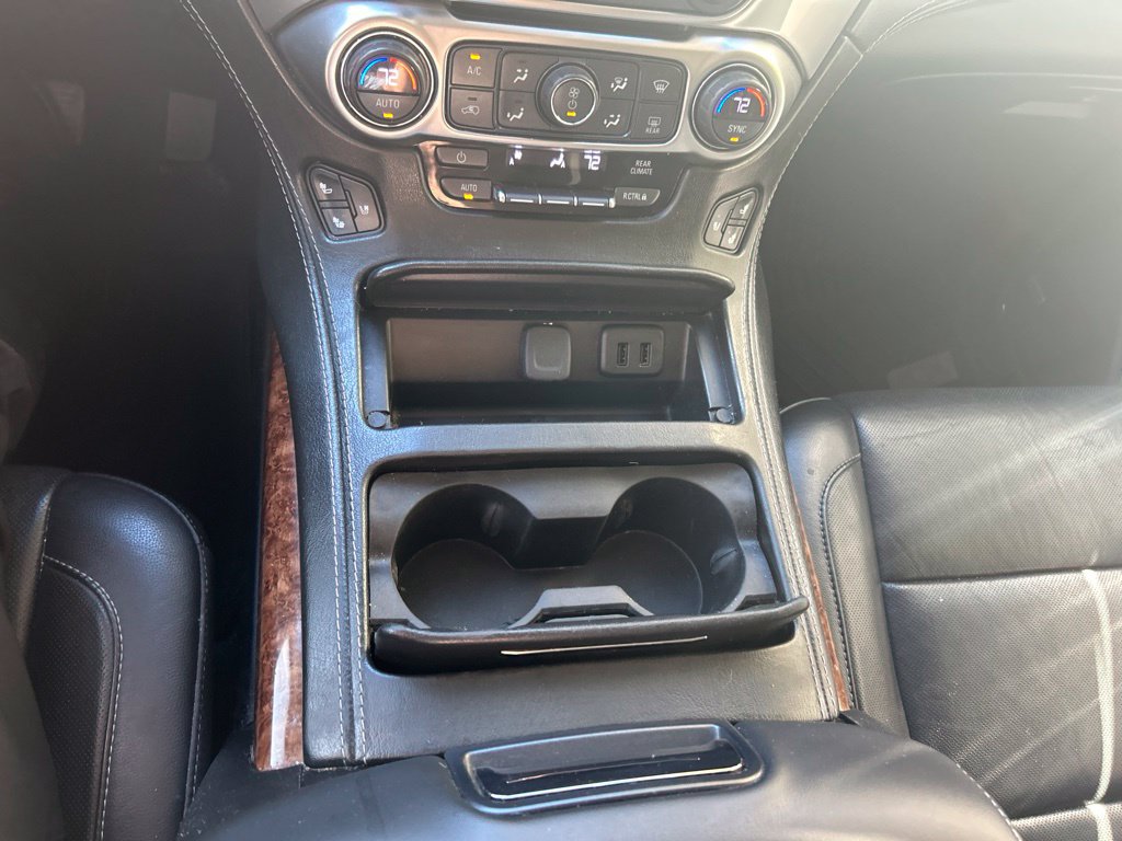 Used 2017 Chevrolet Suburban Premier AWD/4WD image 19
