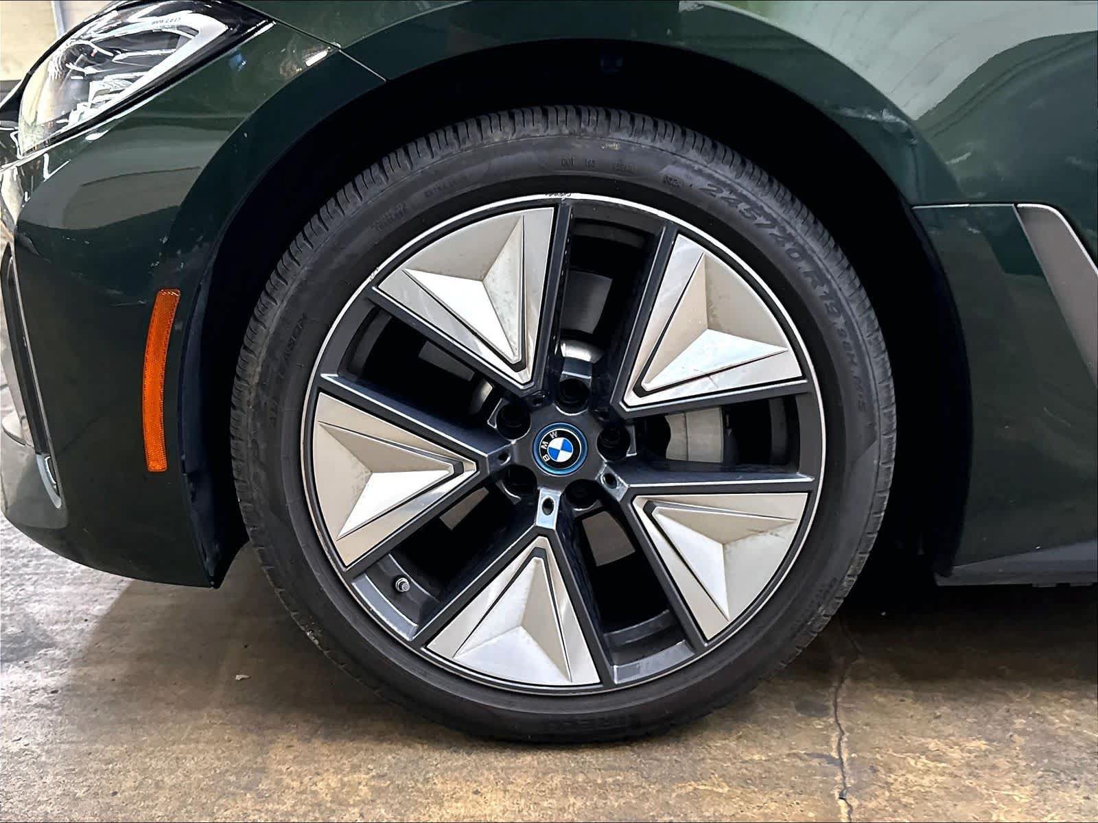 Used 2023 BMW i4 eDrive35 w/ Dynamic Handling Package RWD image 12