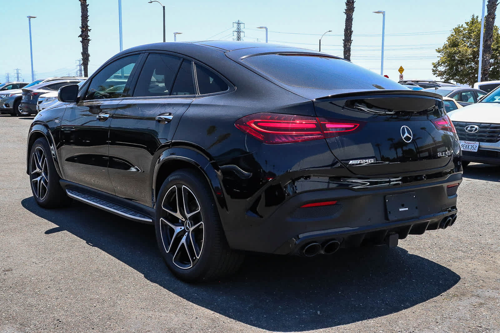 Used 2024 Mercedes-Benz GLE 53 AMG 4MATIC Coupe w/ Driver Assistance Package image 6