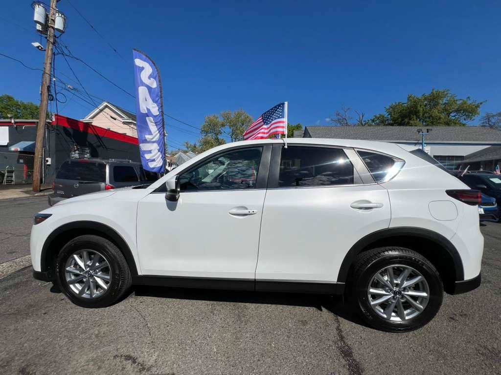 Used 2023 MAZDA CX-5 AWD 2.5 S w/ Select Package image 6