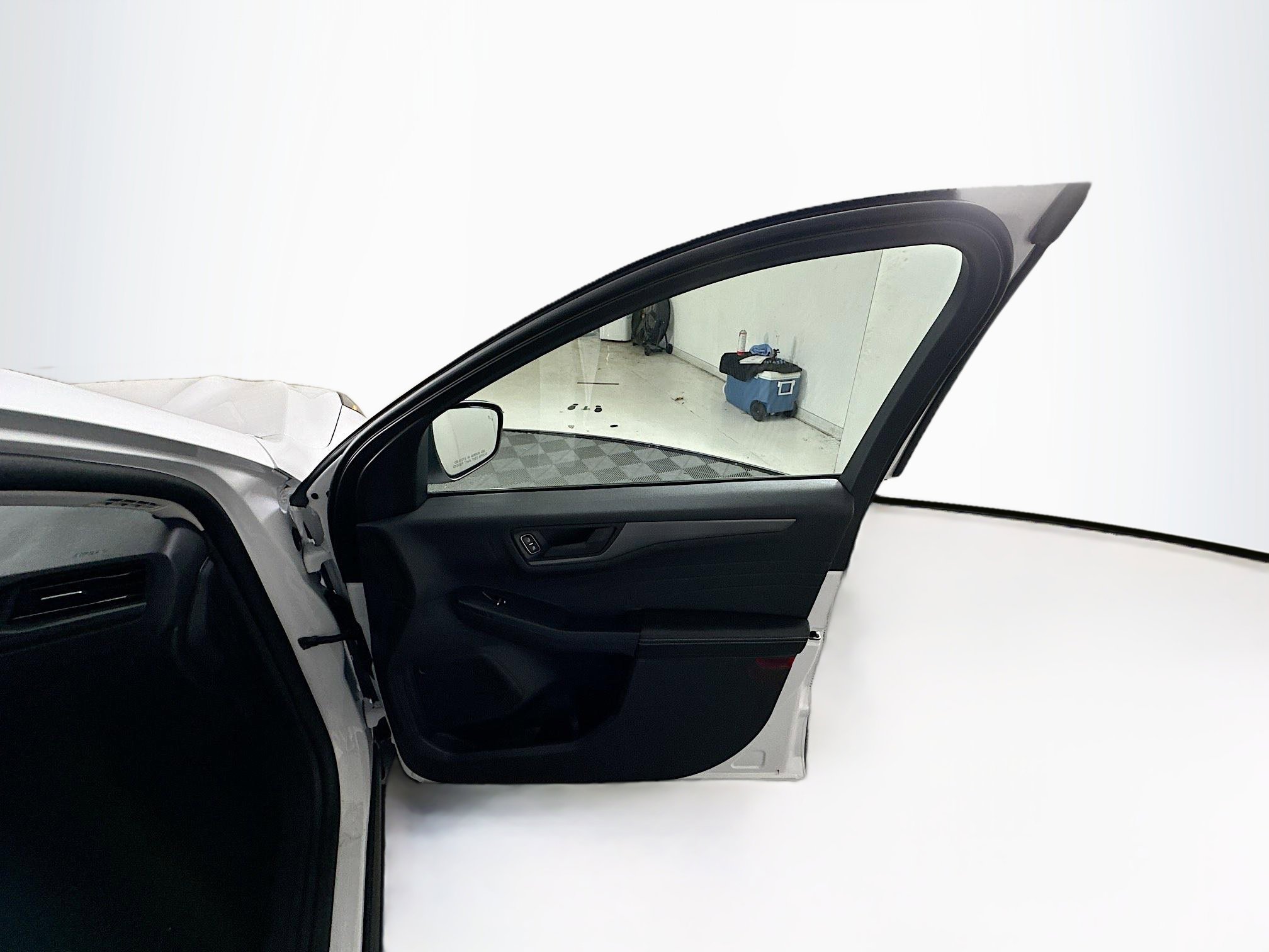 Used 2025 Ford Escape Active AWD/4WD image 31