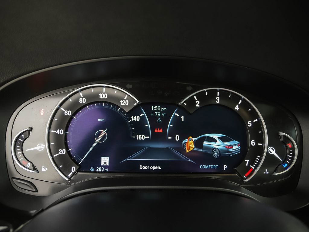 Used 2019 BMW 530i xDrive w/ Convenience Package AWD/4WD image 14