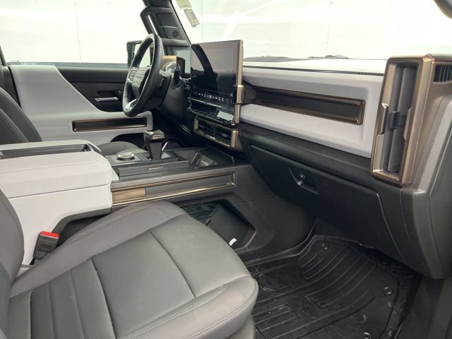 Used 2024 GMC Hummer EV 3X w/ LPO, Sport Package AWD/4WD image 18