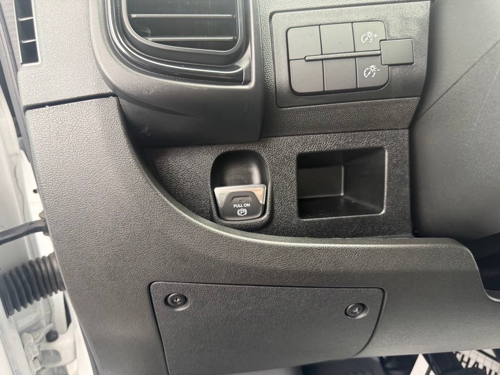 Used 2024 RAM ProMaster 2500 FWD image 16