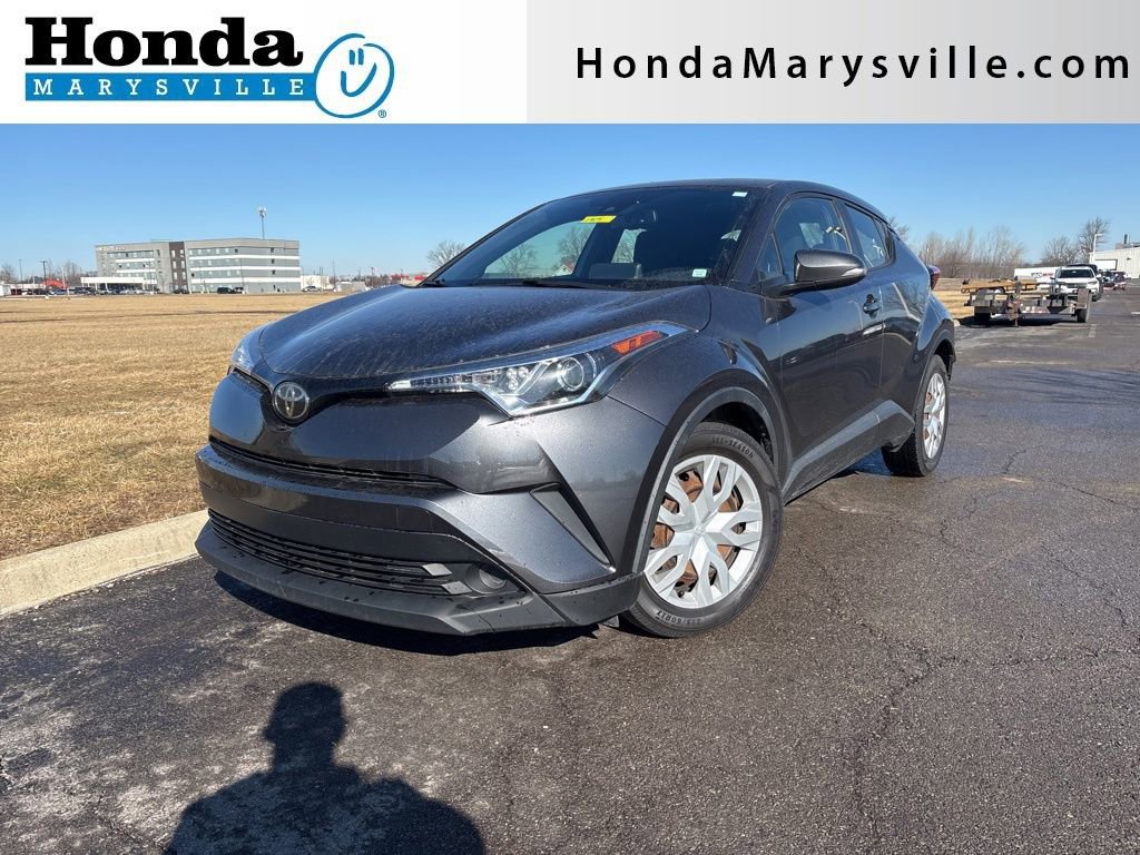 Used 2019 Toyota C-HR LE image 1