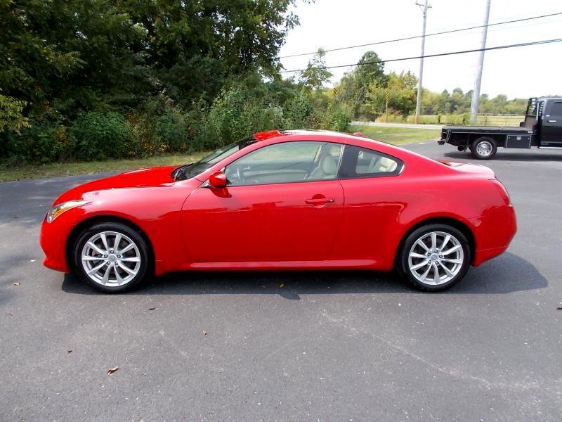Used 2013 INFINITI G37 x w/ Premium Pkg image 3