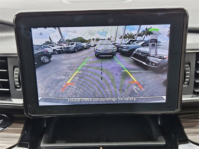 Used 2024 Ford Explorer Limited image 20