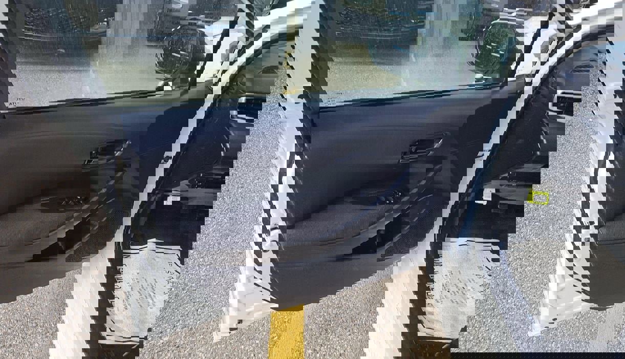 Used 2024 Toyota Corolla LE image 8